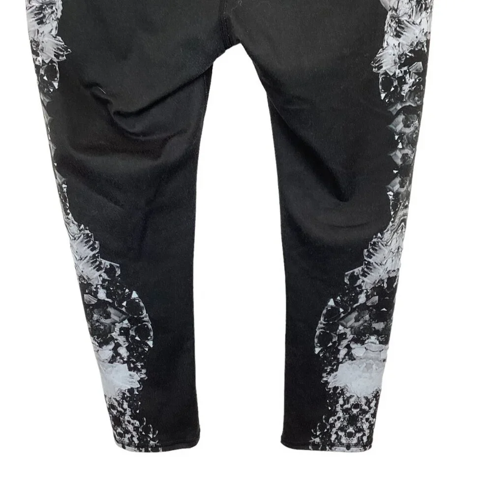 Alo Women's High-Waist Black &‎ White Crystal Print Leggings Size XS Xsmall